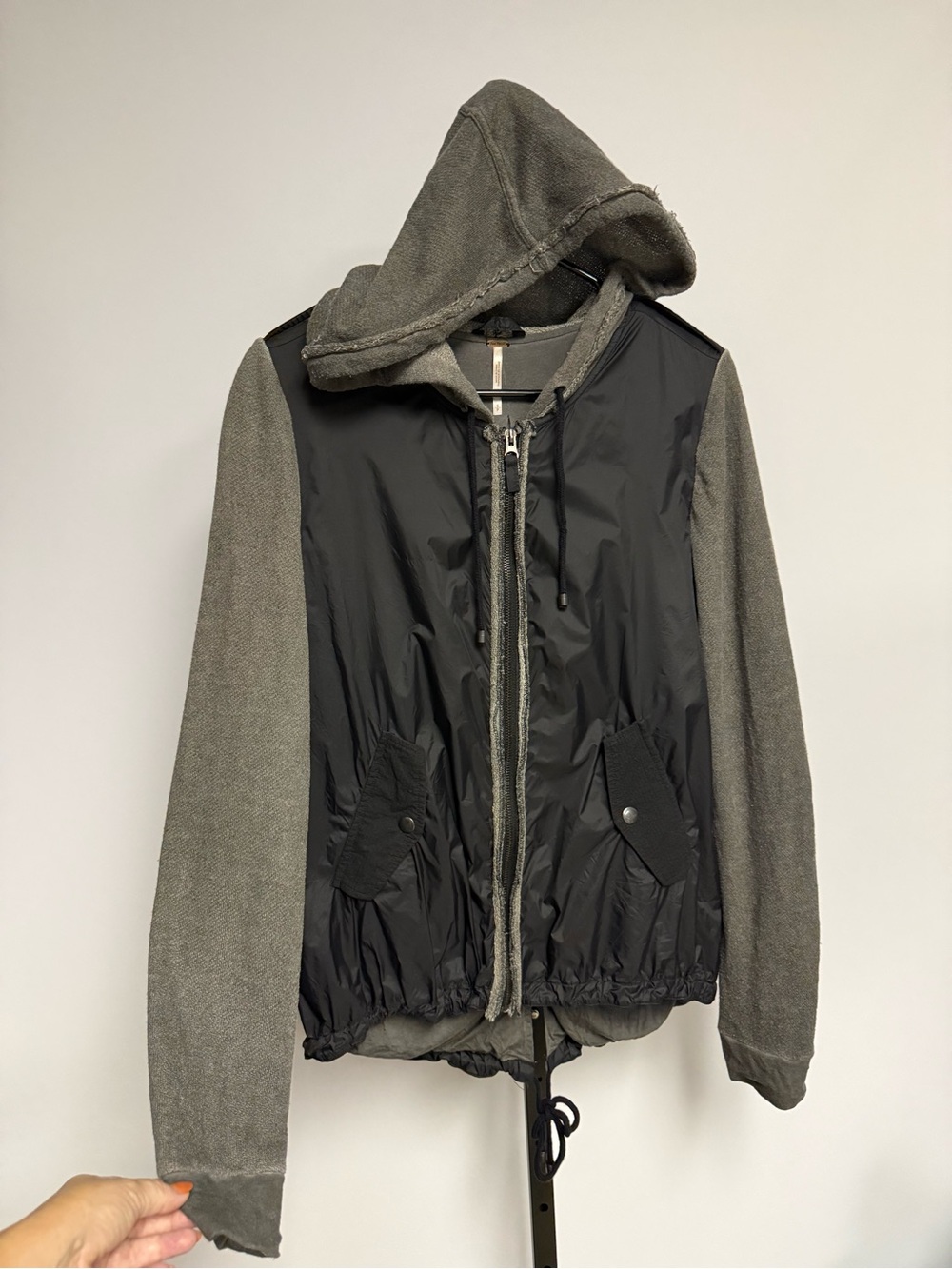 Free People Hooded Windbreaker Womens Jacket Size S Sweatshirt Pockets Outdoor